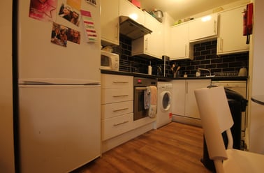 Helmsley Road, Sandyford, Newcastle - Image 2